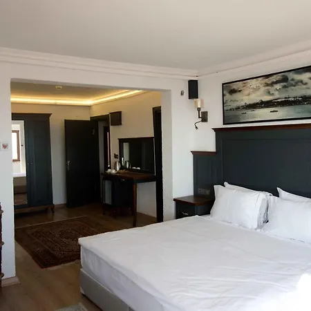 Big Orange Old Hotell 3*
