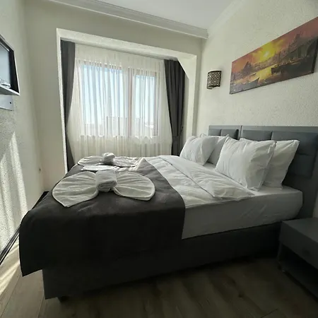 Big Orange Old Hotell 3*
