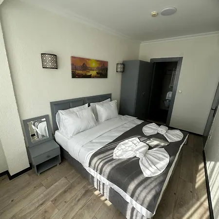 Hotell Big Orange Old 3*