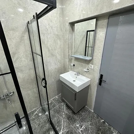 Big Orange Old Hotell 3*
