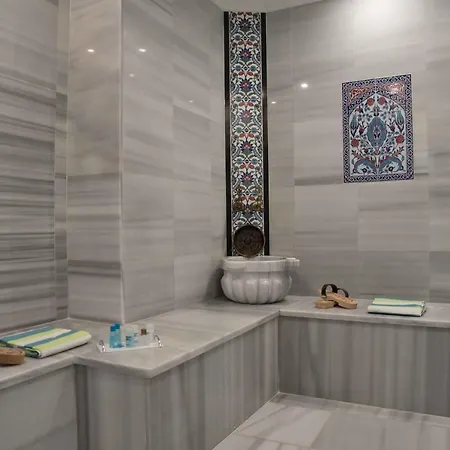 Big Orange Old 3* Istanbul