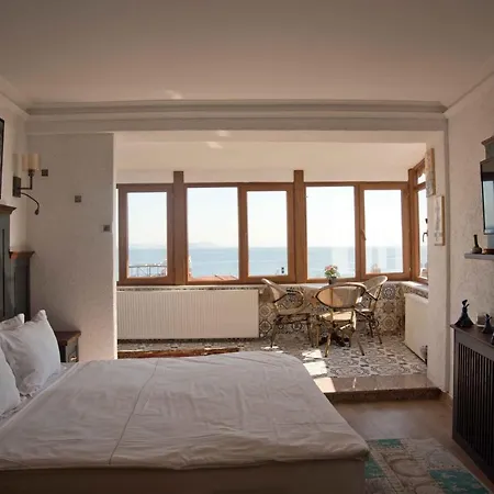 Big Orange Old Istanbul