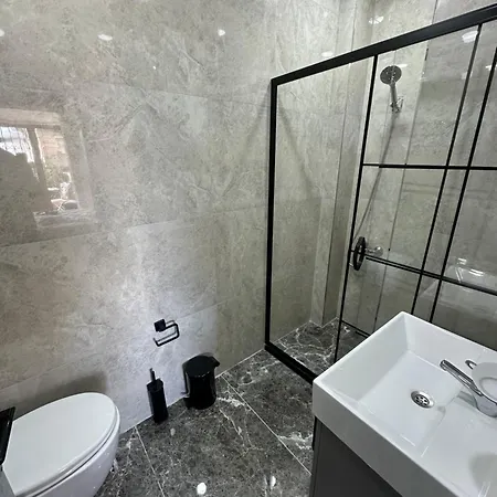 Big Orange Old Hotel 3*