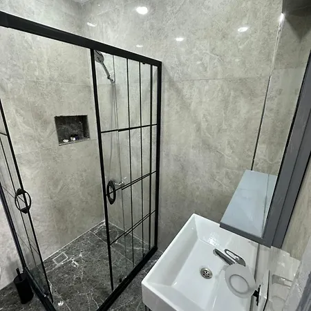 Big Orange Old Hotel Istanbul