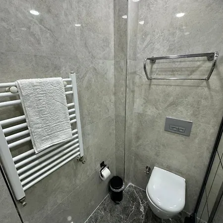 Big Orange Old Istanbul