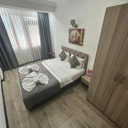 Big Orange Old Istanbul