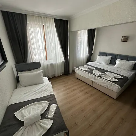 Big Orange Old Hotel 3*